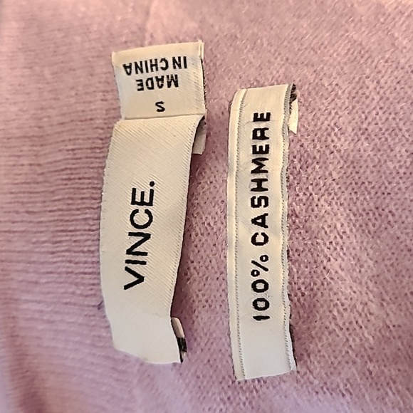 Vince 100% Cashmere V-Neck Sweater Small Soft Cozy Lavender Purple‎ Preowned - Picture 7 of 7